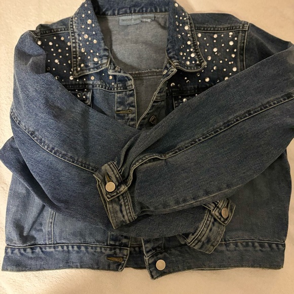 Studded Rhinestone Look Jean Jacket - Picture 4 of 7